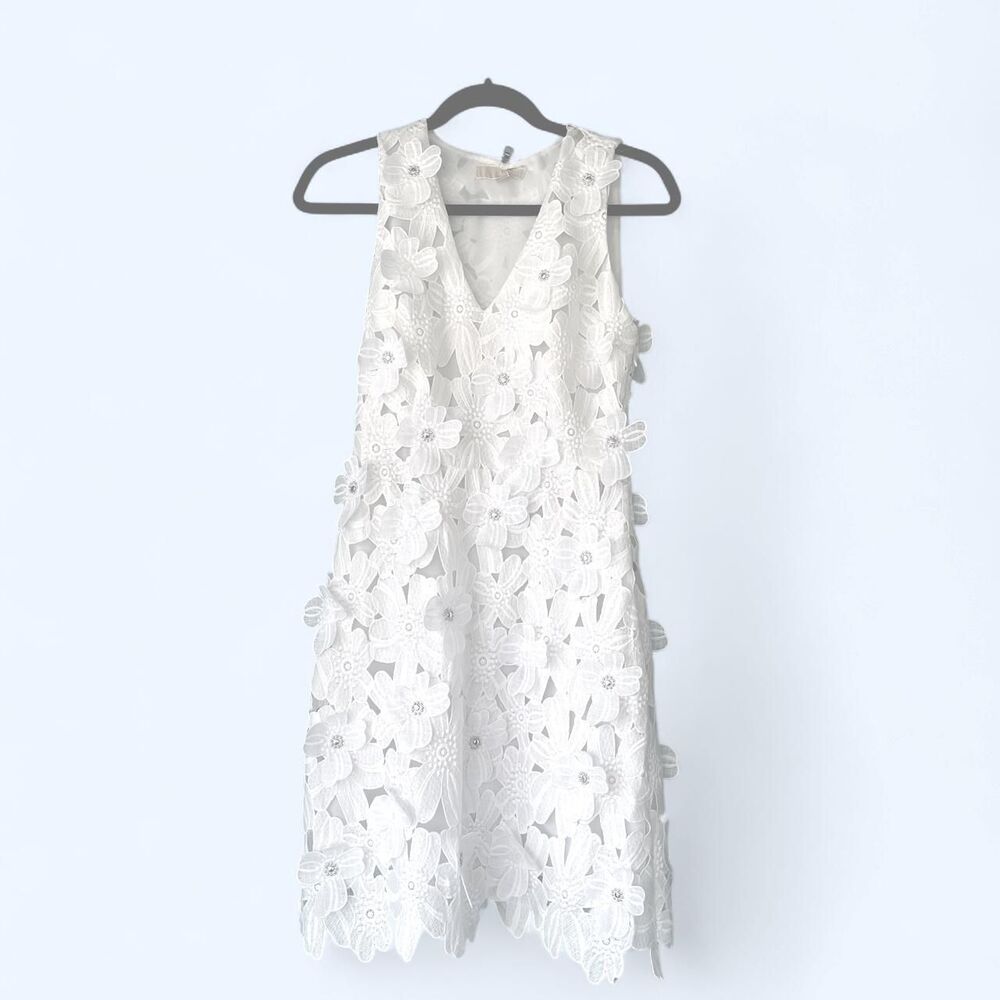 NWOT Michael Kors white garden party lace cocktail dress w floral metal details